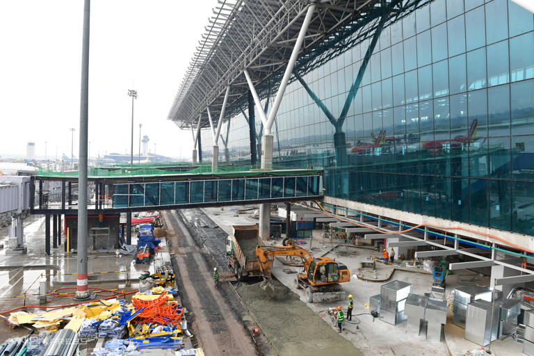 Nhà ga T3 đang được lắp đặt thiết bị. Ảnh: Thanh Tùng